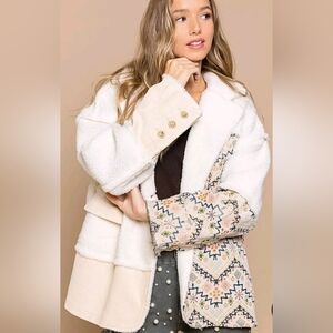 POL NWT Medium Oversized Women's Patchwork Teddy Coat PTP 25